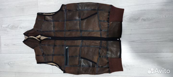 Жилет меховой безрукавка