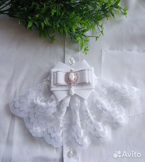 Брошь галстук