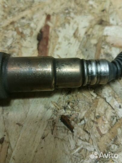 Датчик кислорода передний Volkswagen Transporter