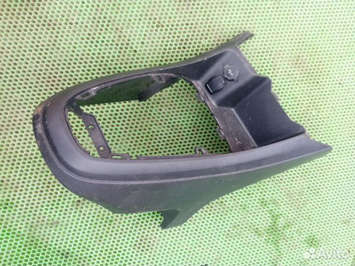 Центральная консоль LADA Vesta SW 21129 2018