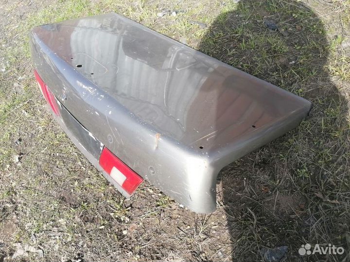 Крышка багажника LADA 2115