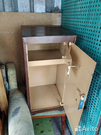 Оружейный сейф бу