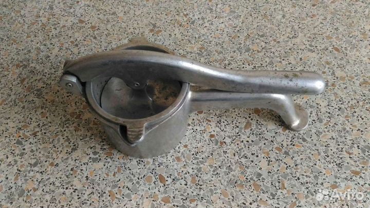 Соковыжималка пресс для граната