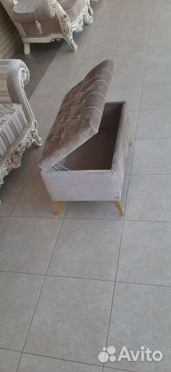 Банкетка в прихожую с ящиком