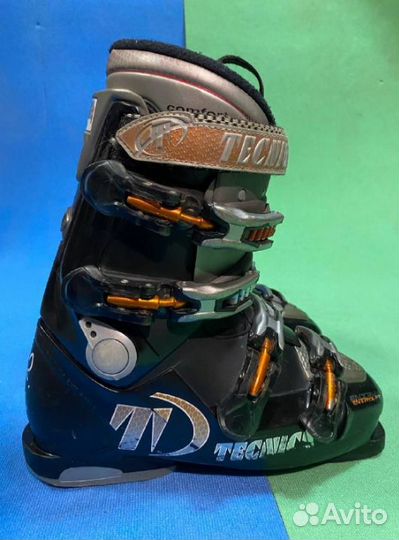 Ботинки для горных лыж