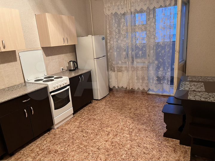 1-к. квартира, 54 м², 3/5 эт.