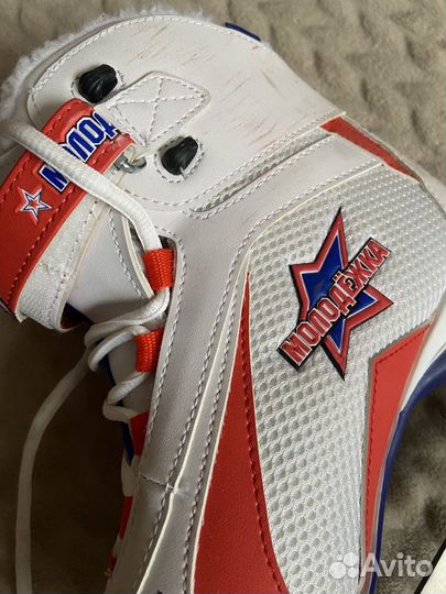 Коньки женские