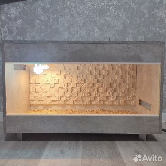 Продам террариум