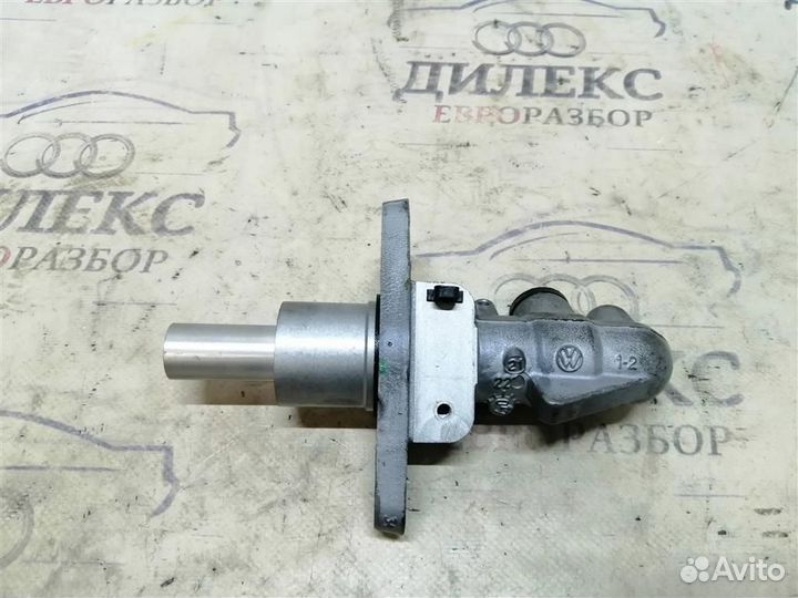 Цилиндр тормозной главный VW Passat CC 2008-2017