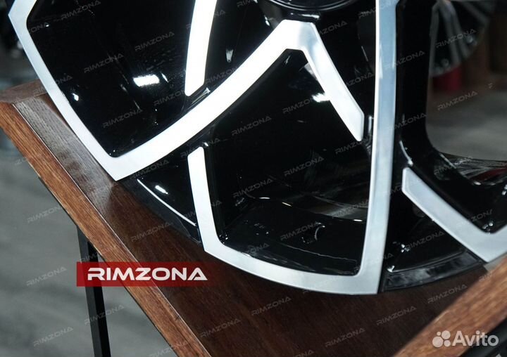 Кованые диски R22 нв Rolls Royce Cullinan