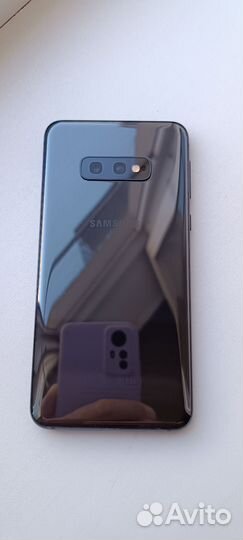 Samsung Galaxy S10e, 6/128 ГБ