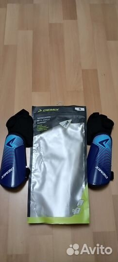 Щитки футбольные детские