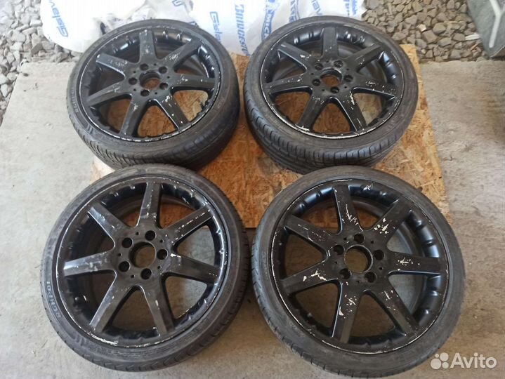 Резина r17 205/40ZR17 на литых дисках