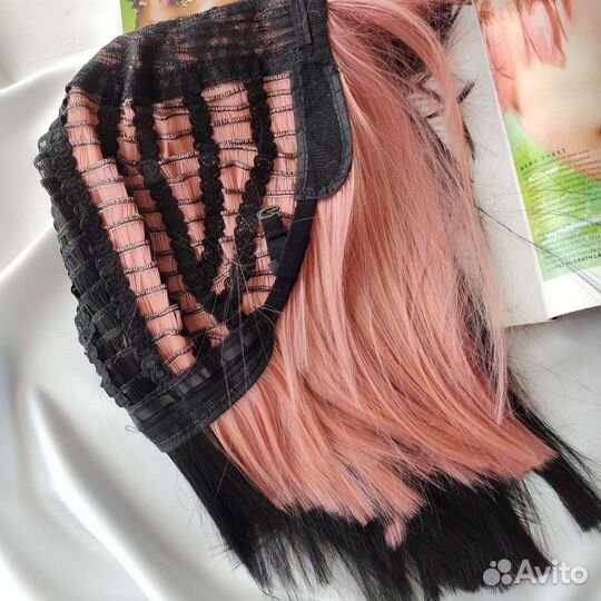 Парик цветной короткий с челкой #А2