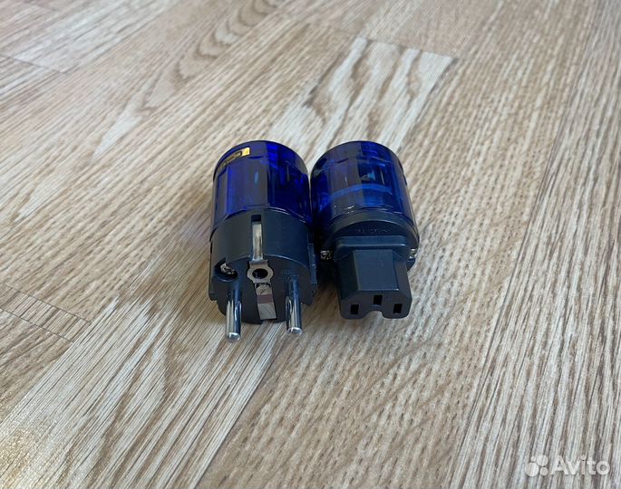 Коннекторы силовые для кабелей питания