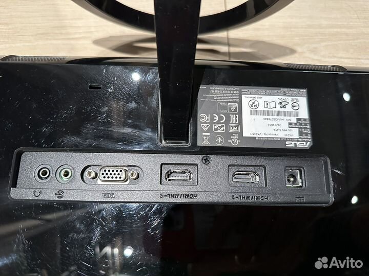 Монитор Asus 24