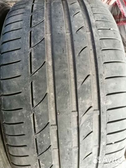 Bridgestone Potenza S001 245/40 R20 и 275/35 R20 102