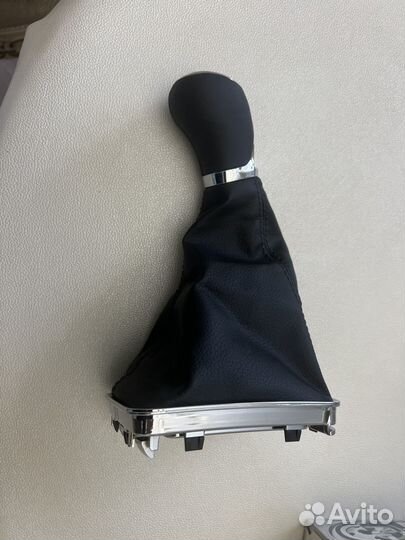 Ручка МКПП Skoda Rapid 2012-2019