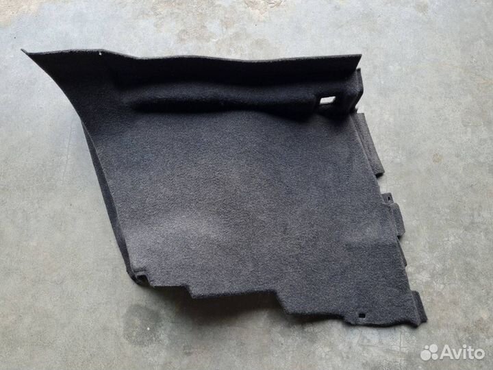 Облицовка багажника левая Bmw E60 N52B30AF 2007