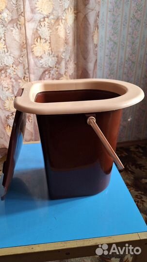 Ведро-туалет