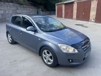 Kia Ceed 1.6 AT, 2007, 240 000 км, с пробегом, цена 700 000 руб.