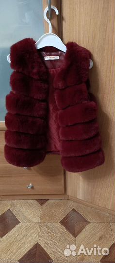 Жилетка для девочки новая