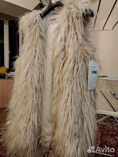 Меховой жилет Каляев 42р отправляю avito