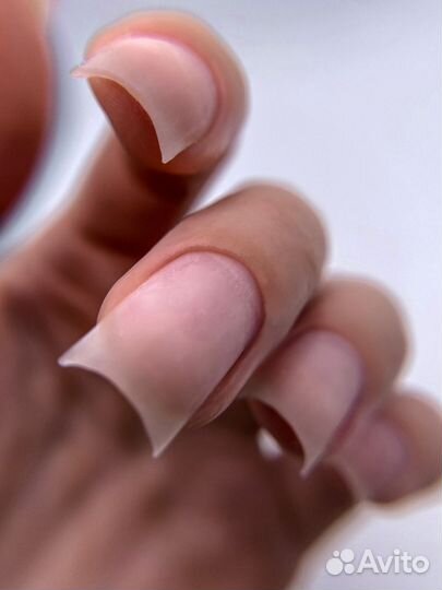 Маникюр,наращивание ногтей