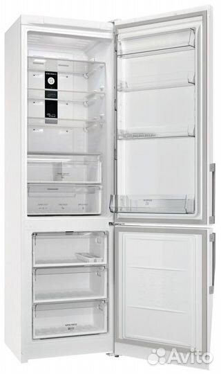 Холодильник Hotpoint-Ariston HFP 7200 WO
