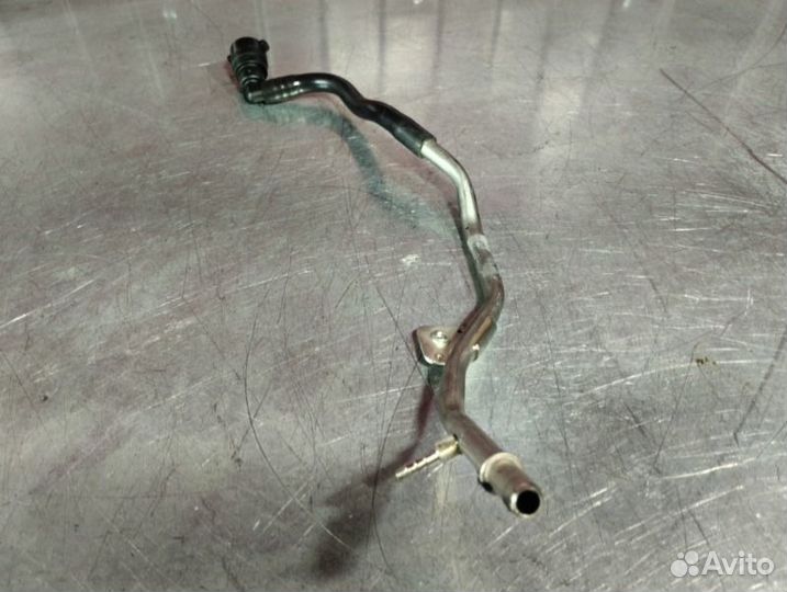 Трубка вакуумная Mercedes E-Class W212 OM651 2.2