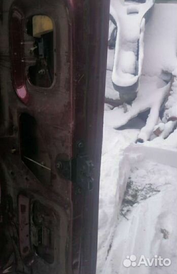 Крышка багажника Форд Эскорт