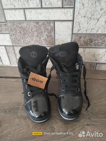 Ботинки зимние