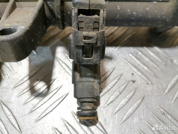 Форсунка двигателя Hyundai Getz 2002-2010