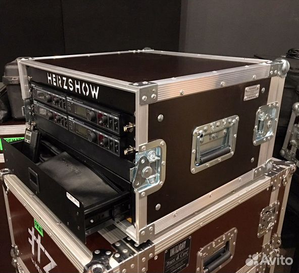 Кейсы, кофры, рэки