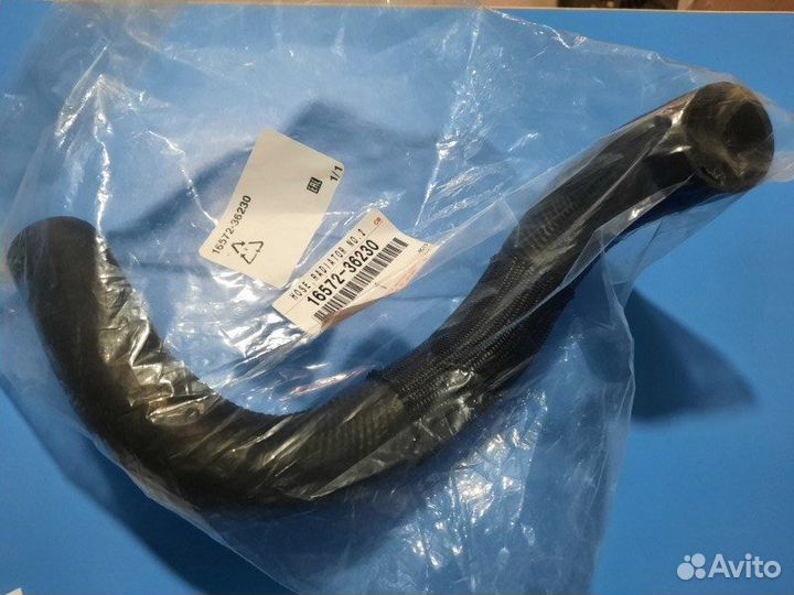 Патрубок радиатора охлаждения J3 передний Toyota