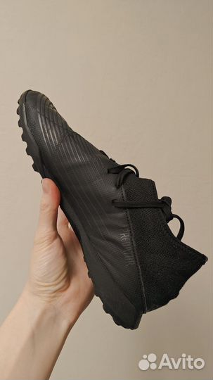 Сороконожки adidas predator 37,5