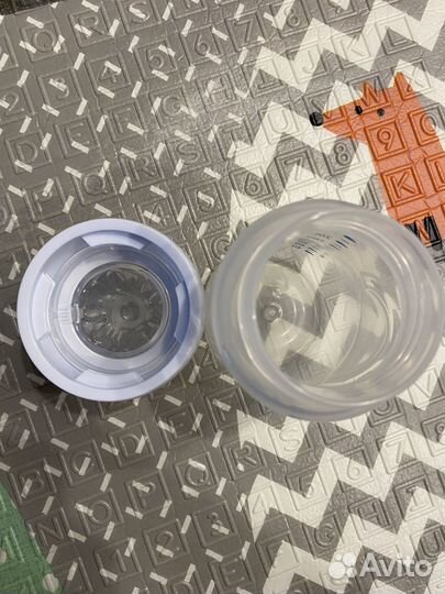 Бутылочки для кормления avent новая