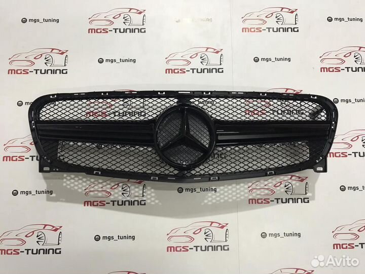Решетка GLA в стиле AMG Black 45 17+
