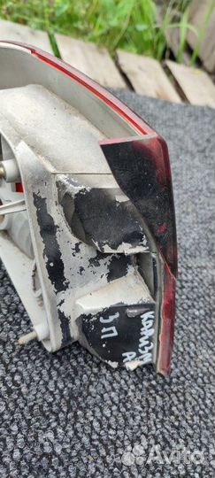 Фонарь задний правый Mitsubishi Carisma 1 седан