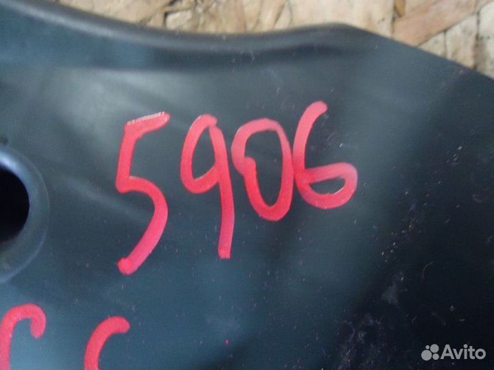 Кронштейн Volkswagen Passat CC cawb 2009