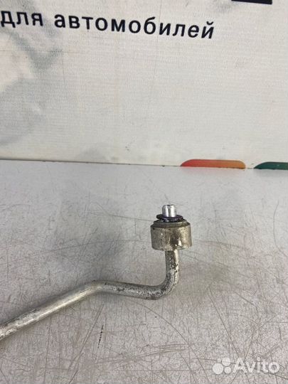 Трубка кондиционера (шланг) Mercedes-Benz E-Class