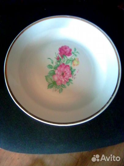 Бокалы ваза тарелка