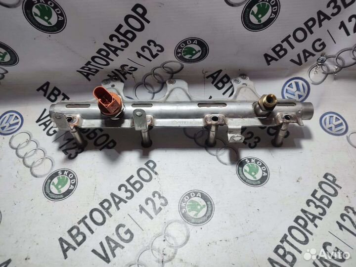 Топливная рампа Volkswagen Passat CC