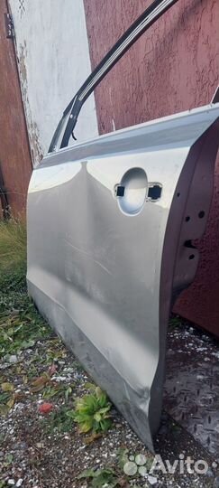 Двери на volkswagen polo левые передний, задний