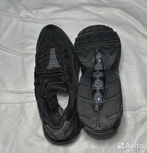 Nike Air Max 95 Black оригинал