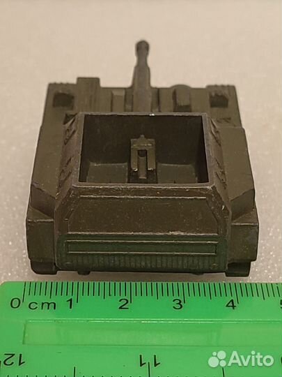 Игрушка для детей. Машинка. Самоходка