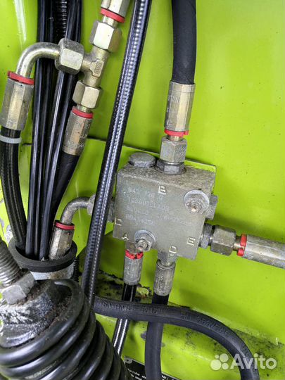 Пресс-подборщик Claas Variant, 2009