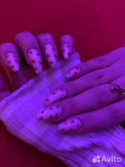 Маникюр на дому