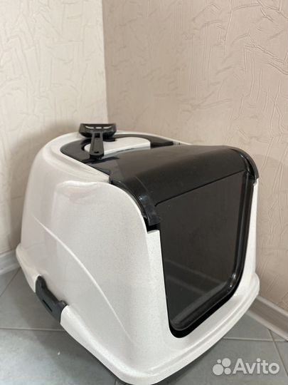 Кошачий туалет закрытый