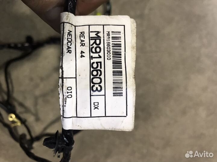 Задняя коса mitsubishi carisma с выходом на тсу